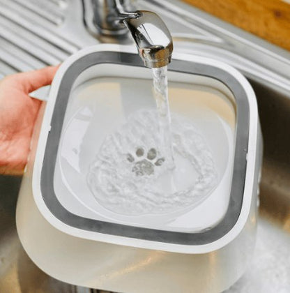 Elevated No-Spill Water Bowl